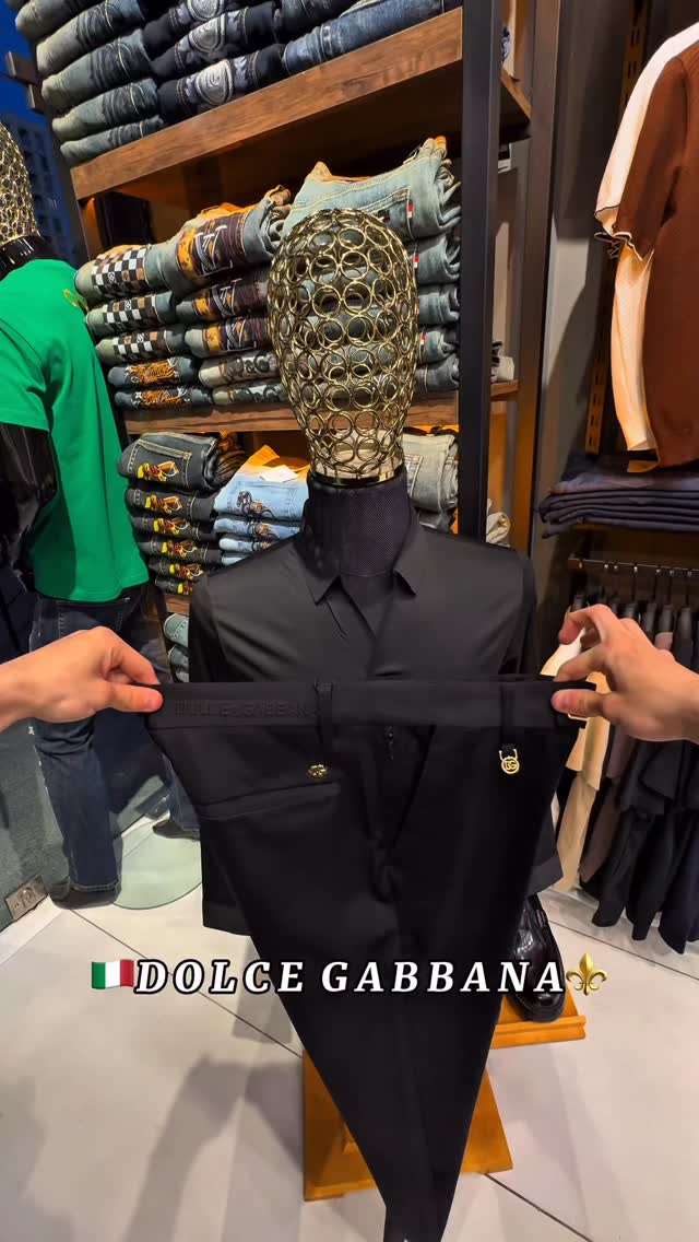 Gömlek ve pantolon takım